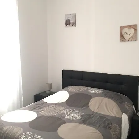 Apartman Avenue Gambetta - 6 *